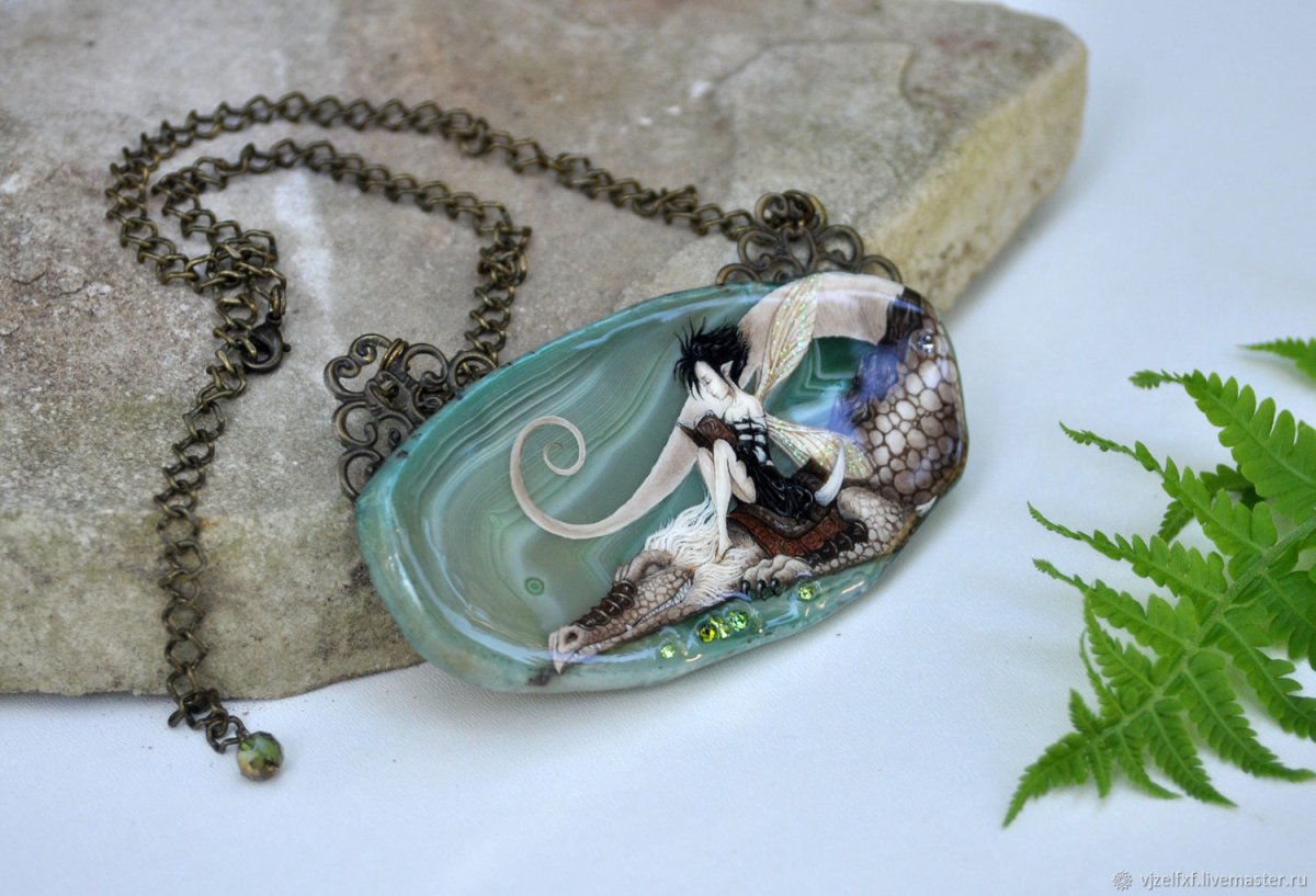 Кулоны с драконом мужские