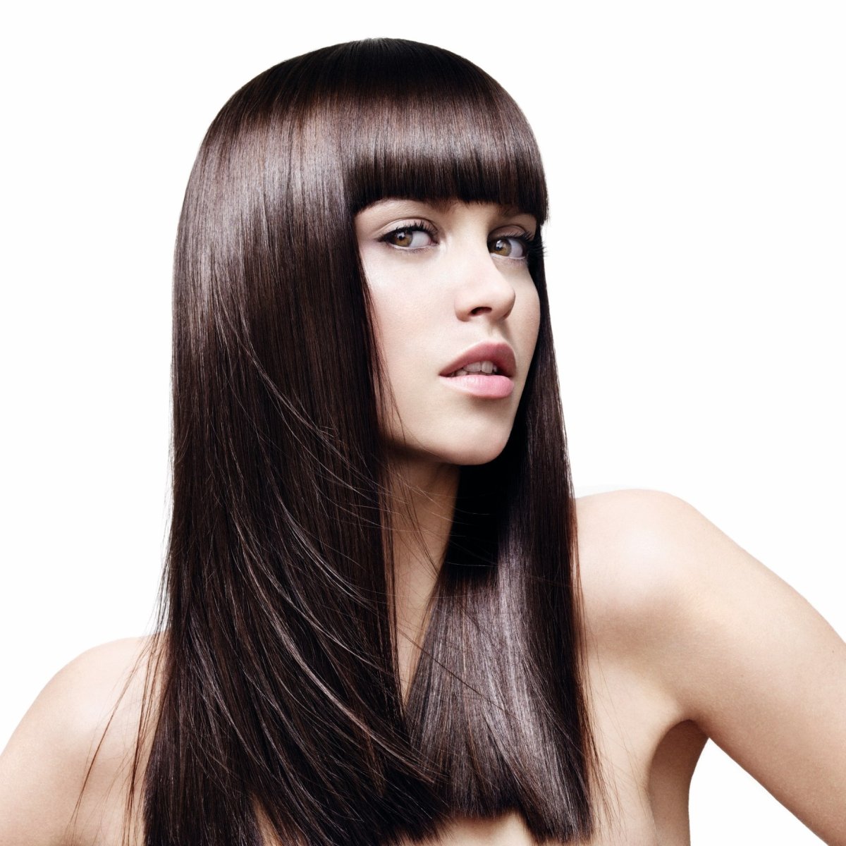 Прямые волосы с челкой кератин