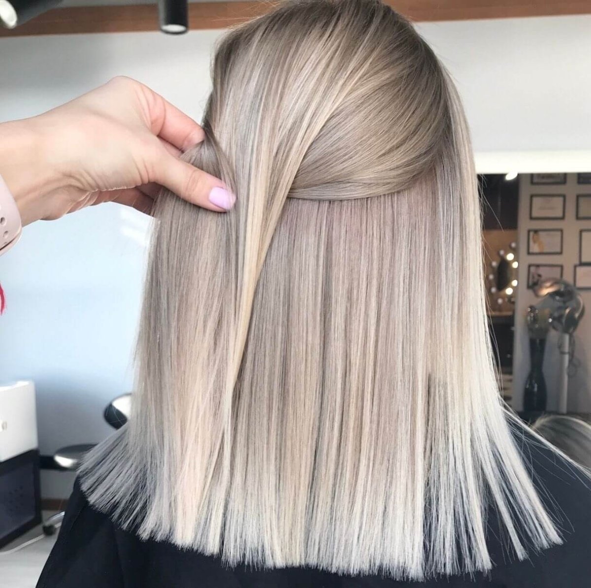 Холодный русый пепельный каре