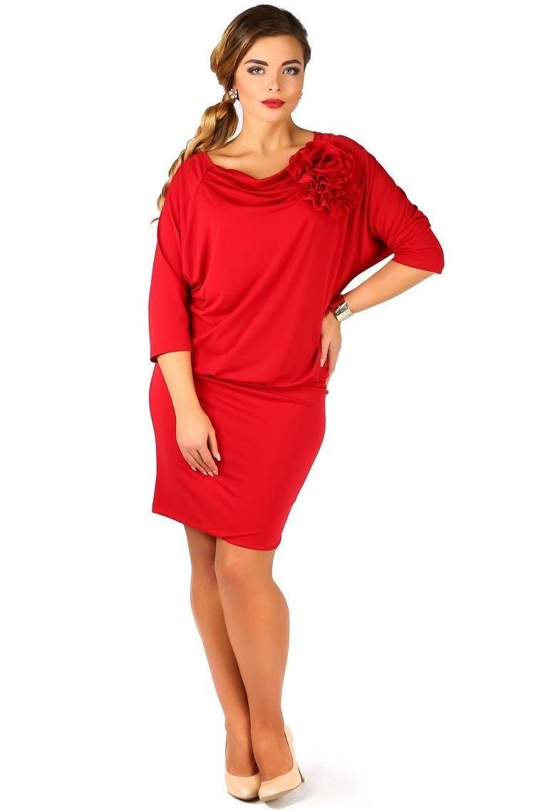 Платье со складками