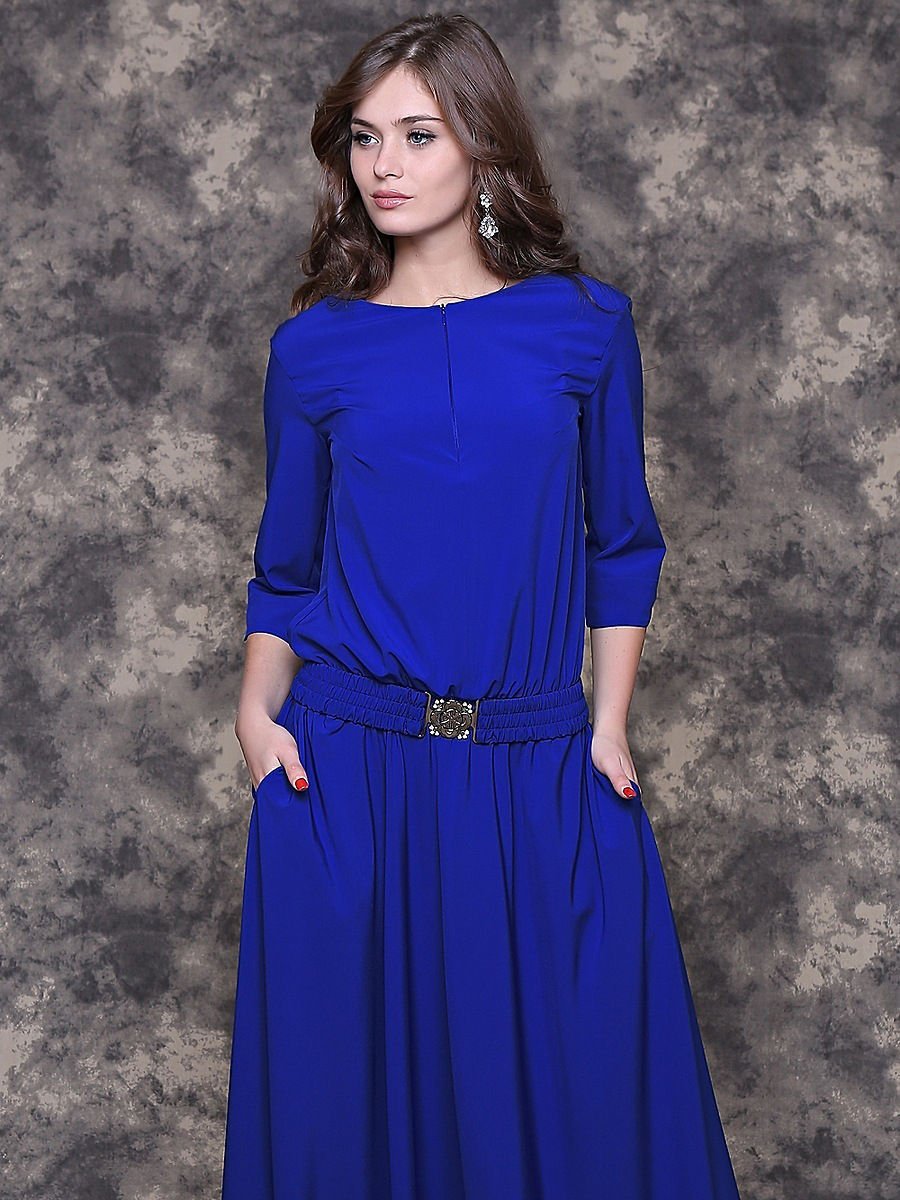 Платье со складками