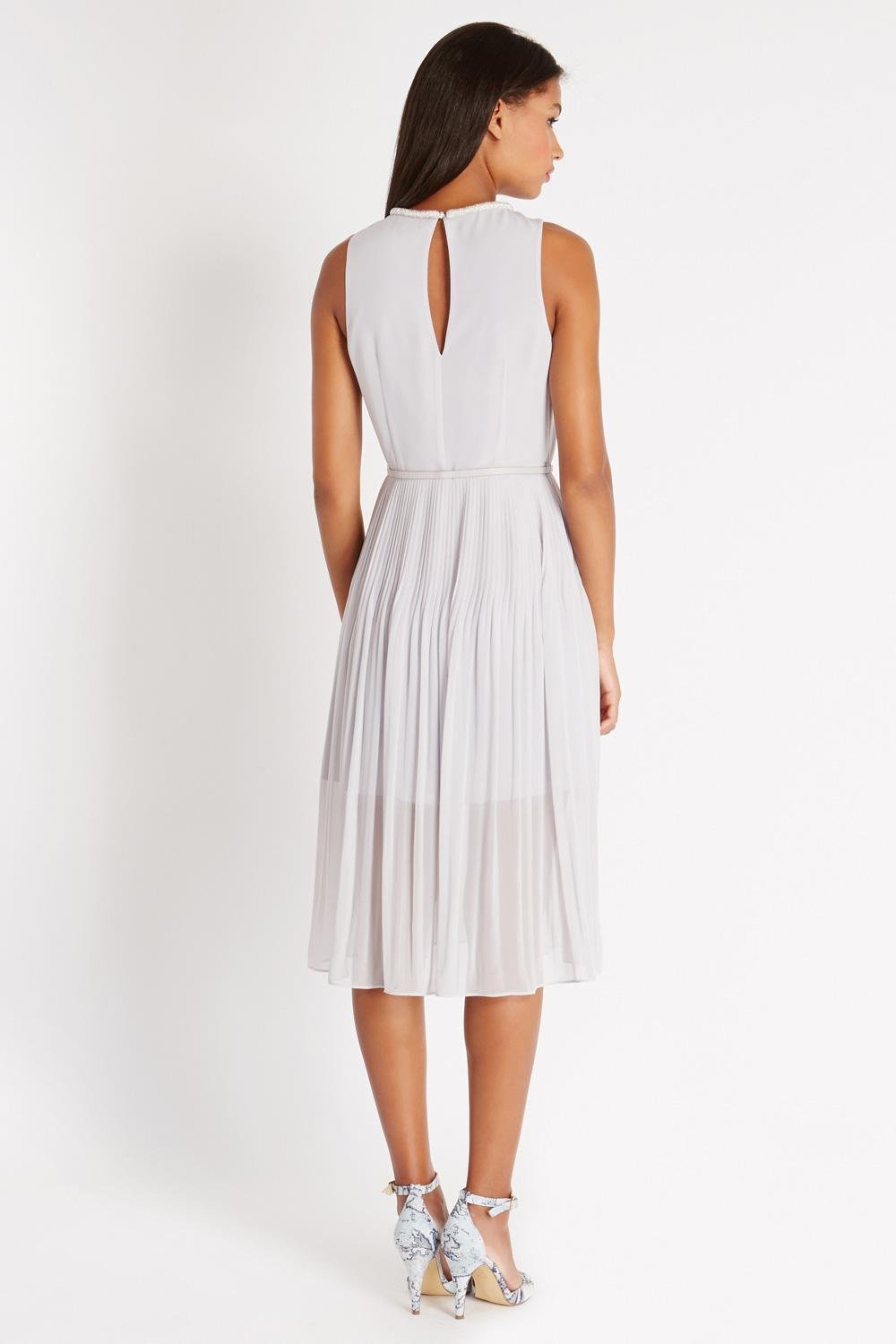 Элегантное платье миди