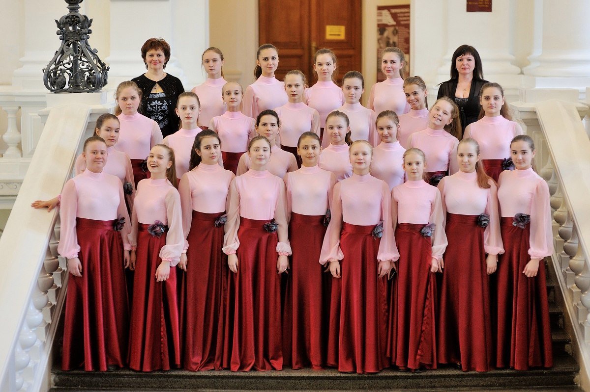 Костюмы для детского академического хора