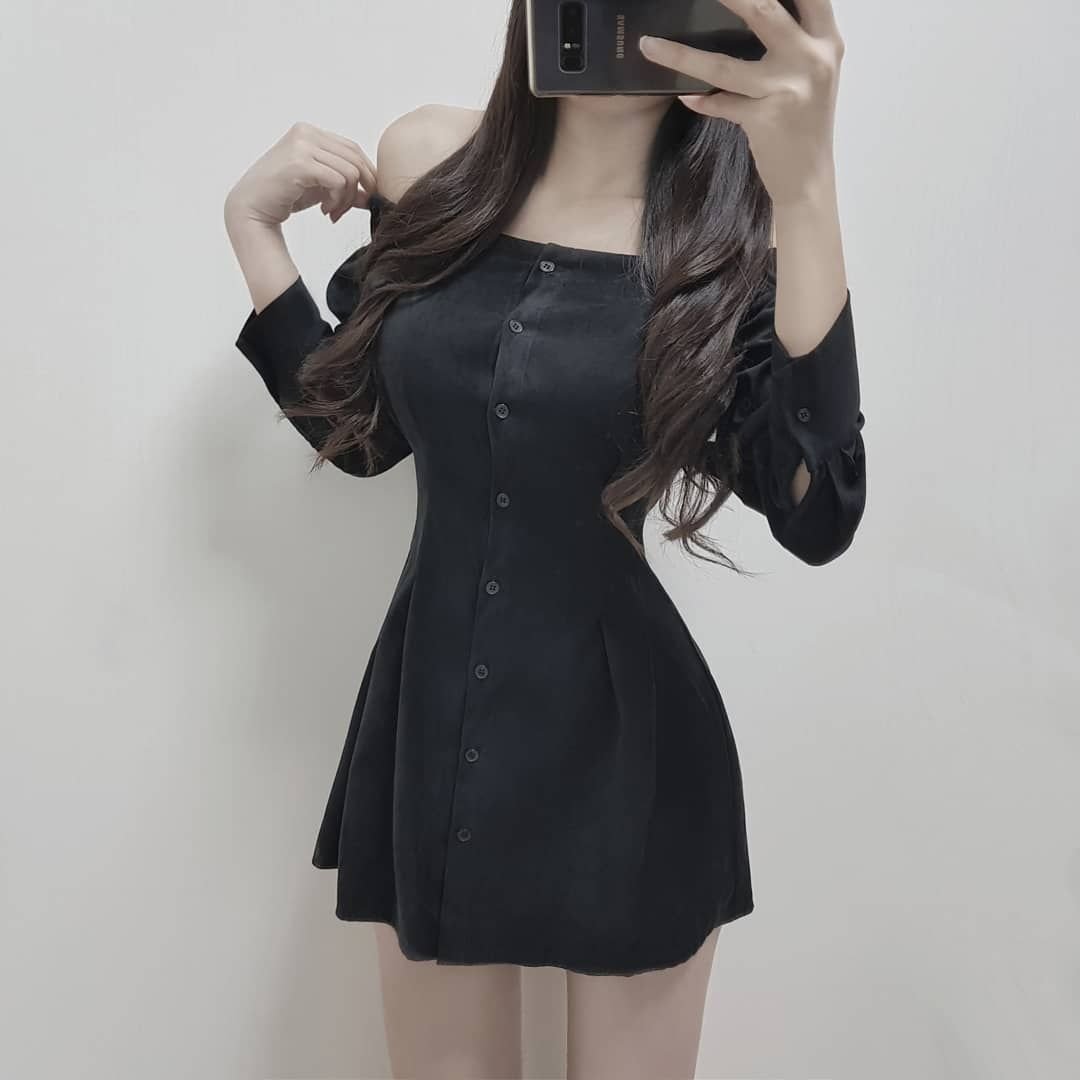 Корейская одежда для девушек черная