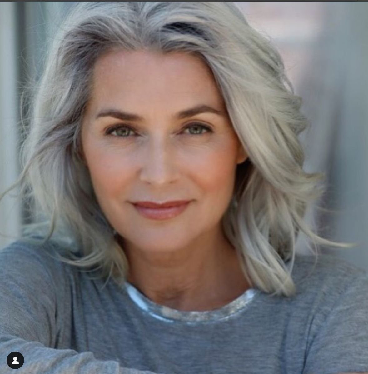 Седые волосы