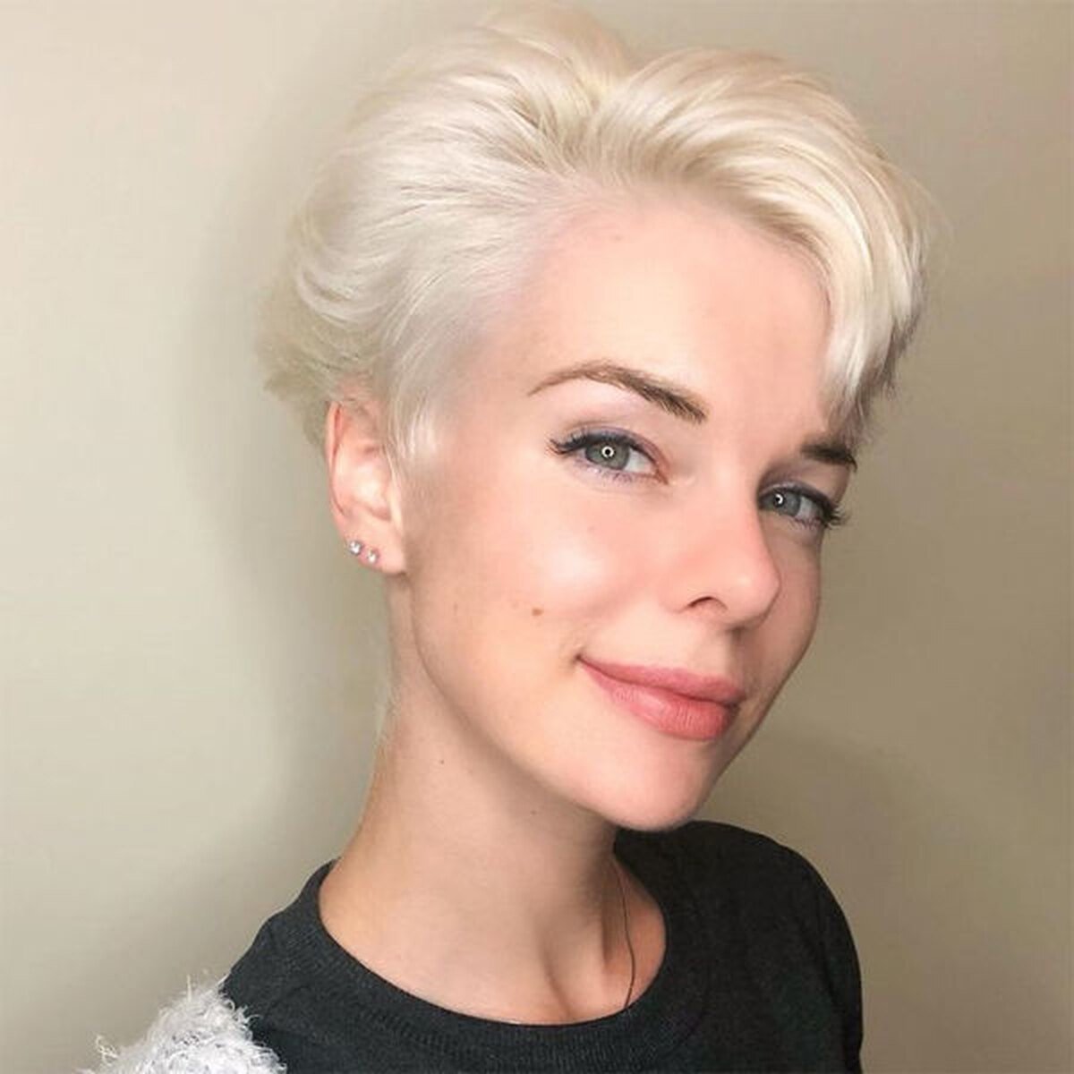 Анна Старшенбаум стрижки