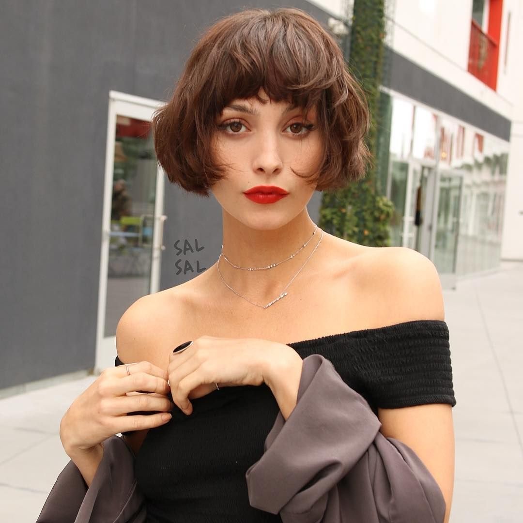 Амели стрижка