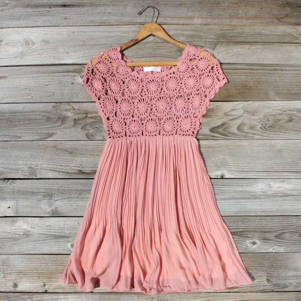 Платье с вязаным верхом