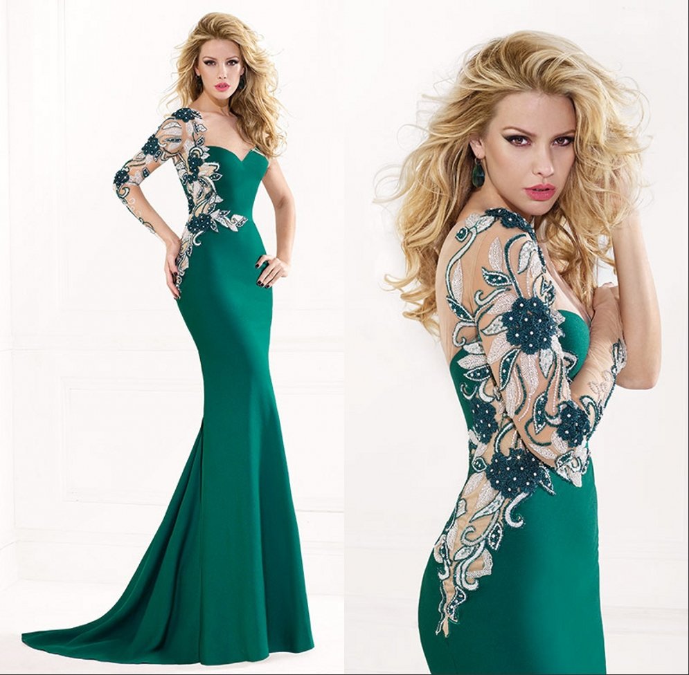 Свадебное платье с вышивкой