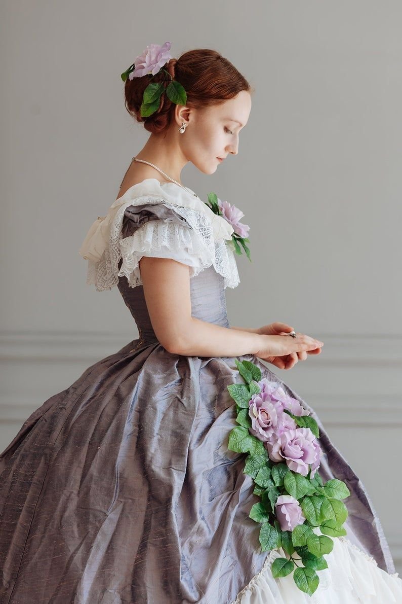 Вечернее платье викторианской эпохи