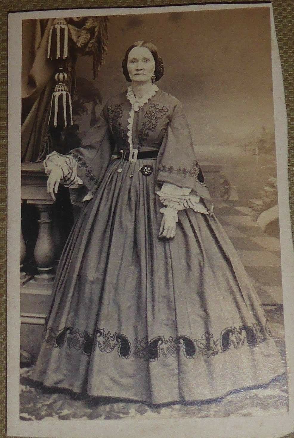 Одежда викторианской эпохи обычная девушка