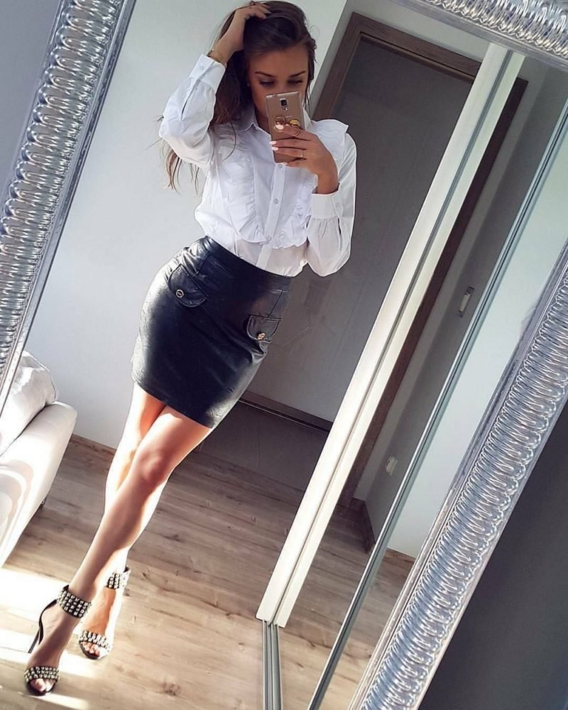 Селфи в красивом платье