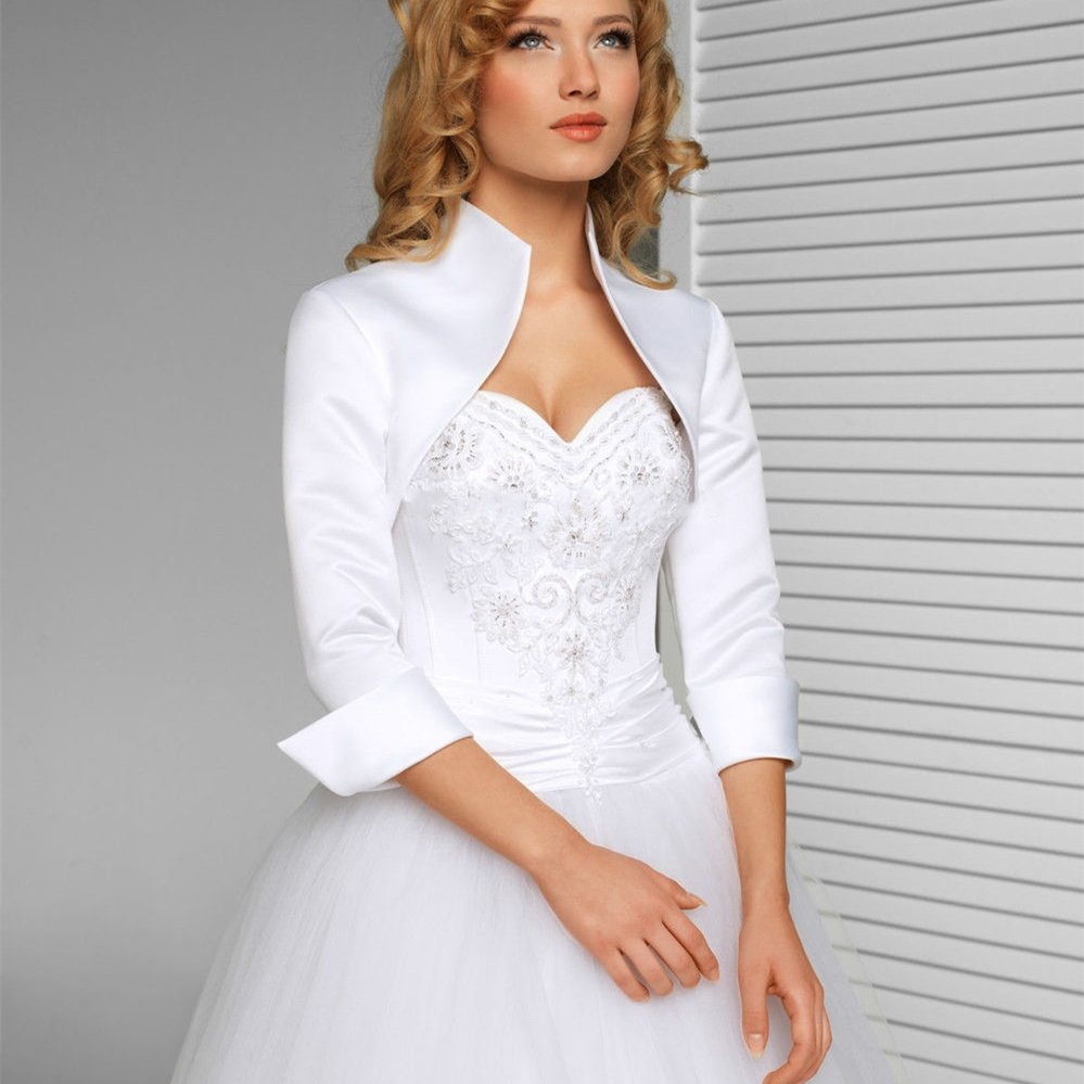 Свадебное платье с жакетом