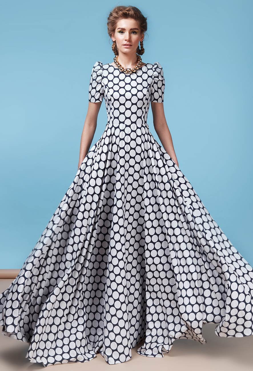 Платье с юбкой-солнце