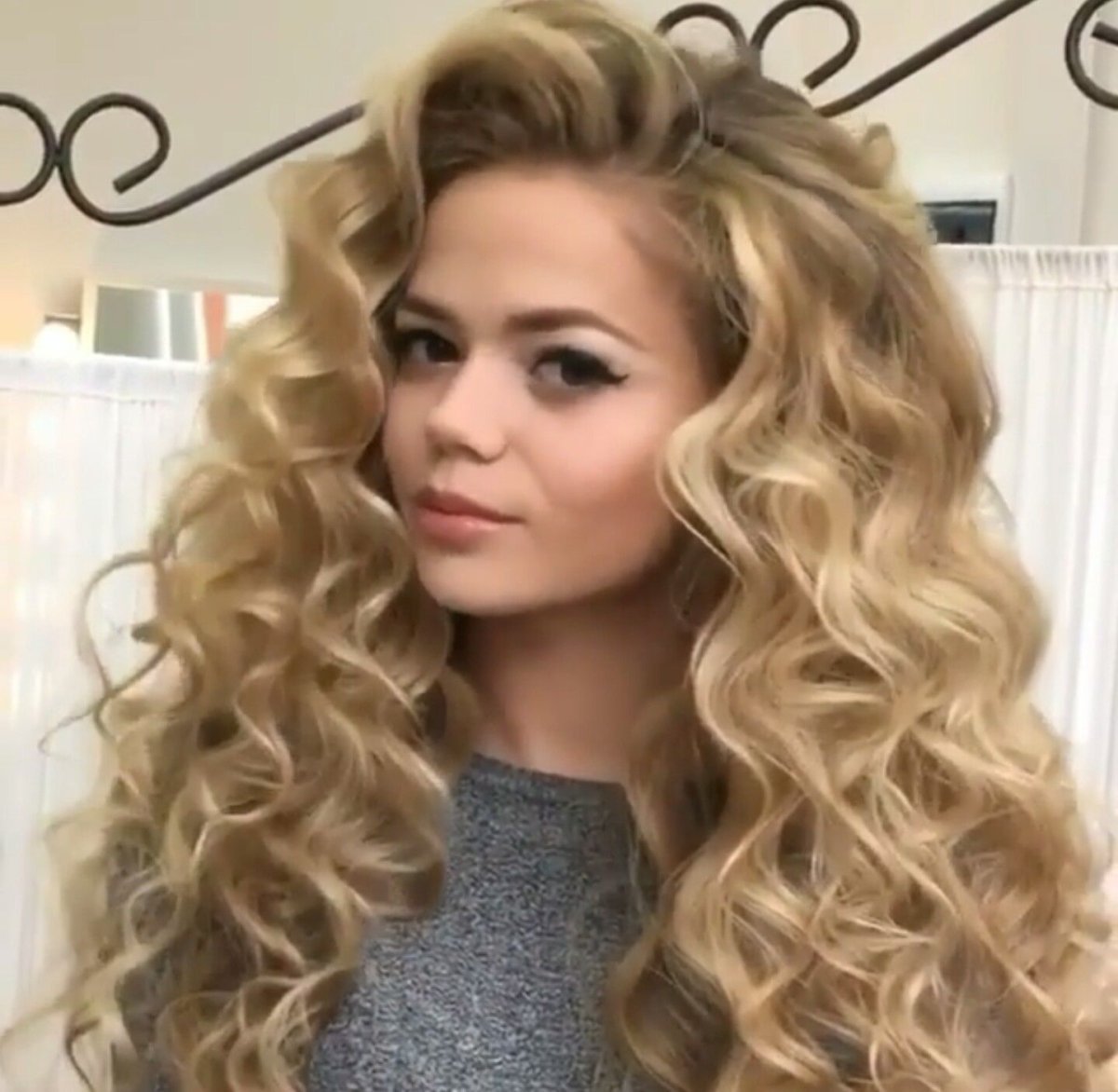 Кудри от корней на длинные волосы