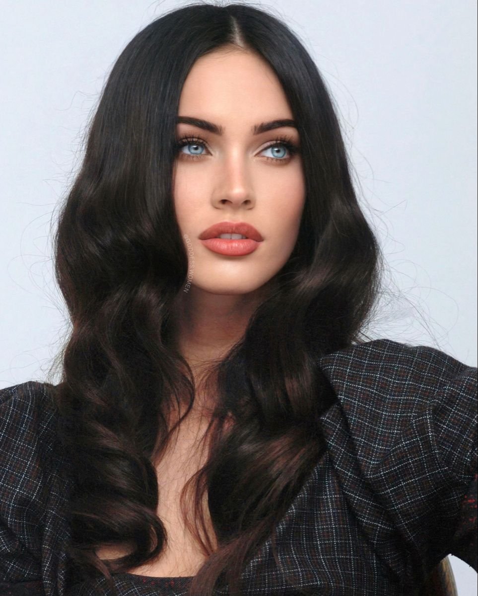 Меган Фокс цветотип