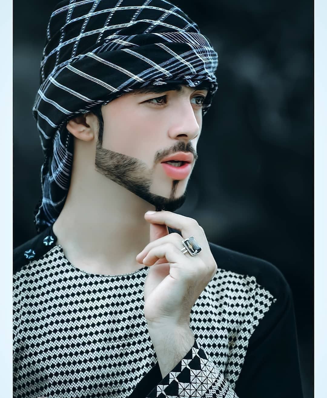 Муслим йигитлар