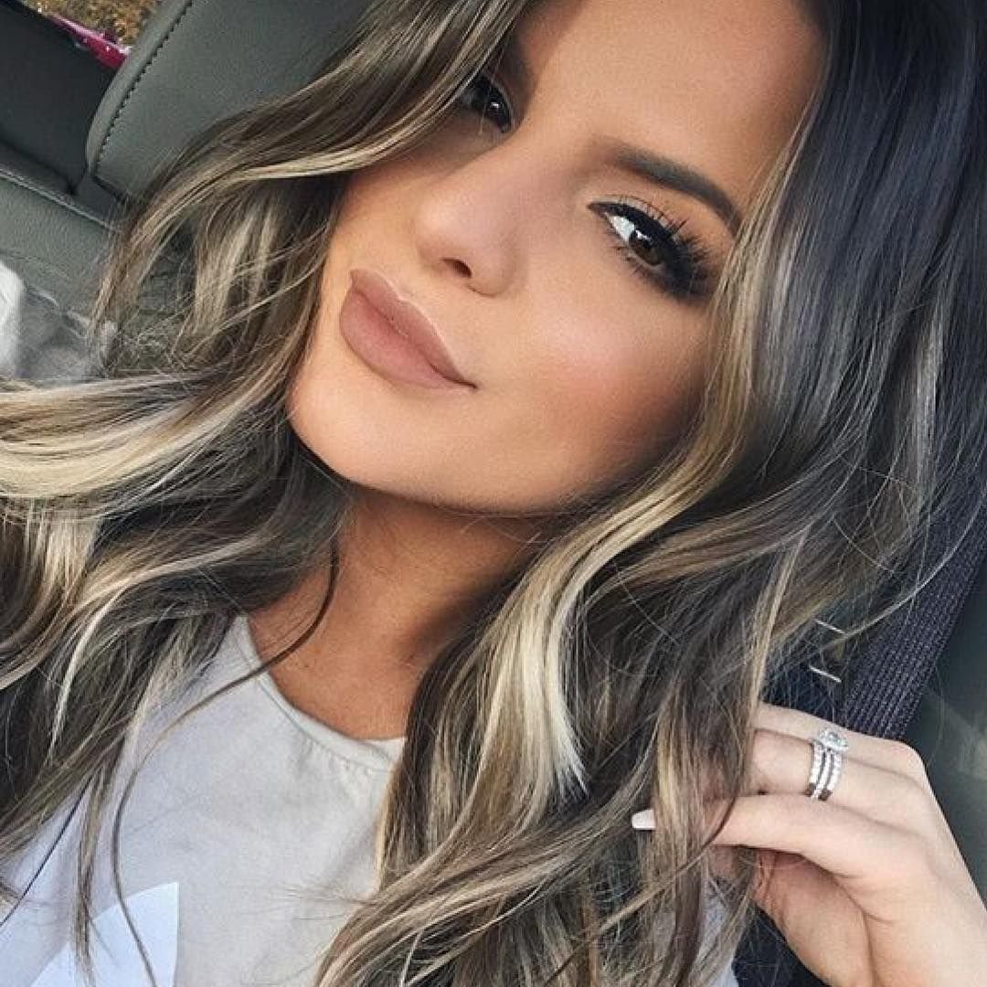 Пепельное мелирование на темные волосы карих глаз