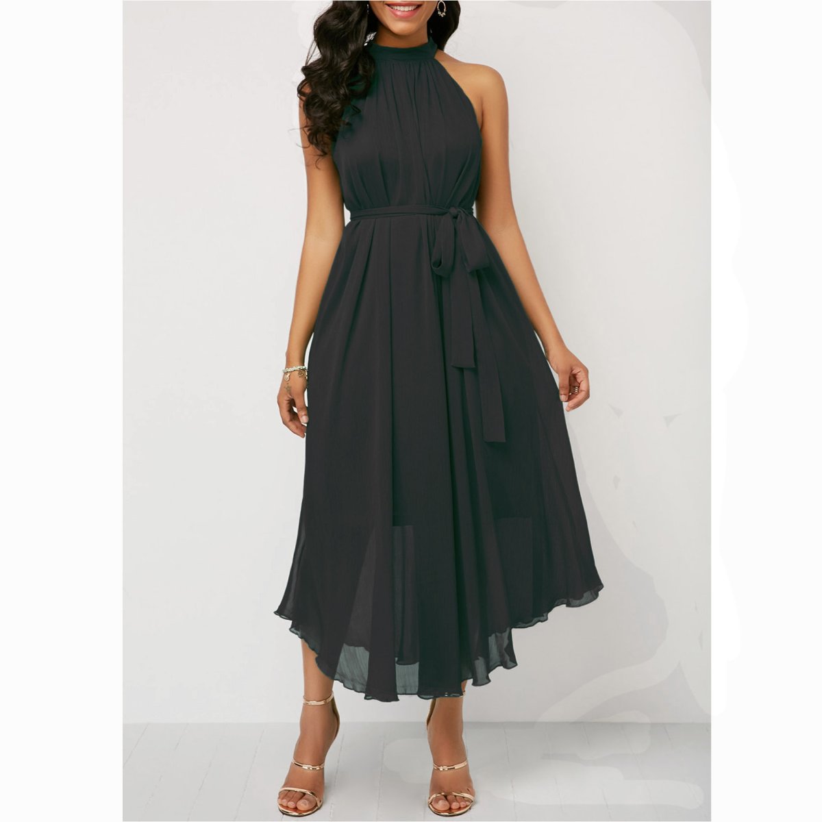 Зеленое шифоновое платье