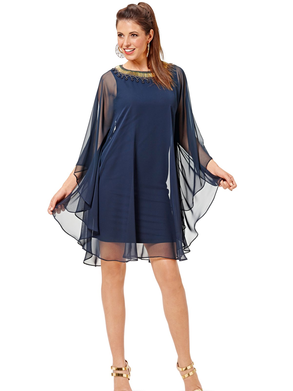 Накидка на платье