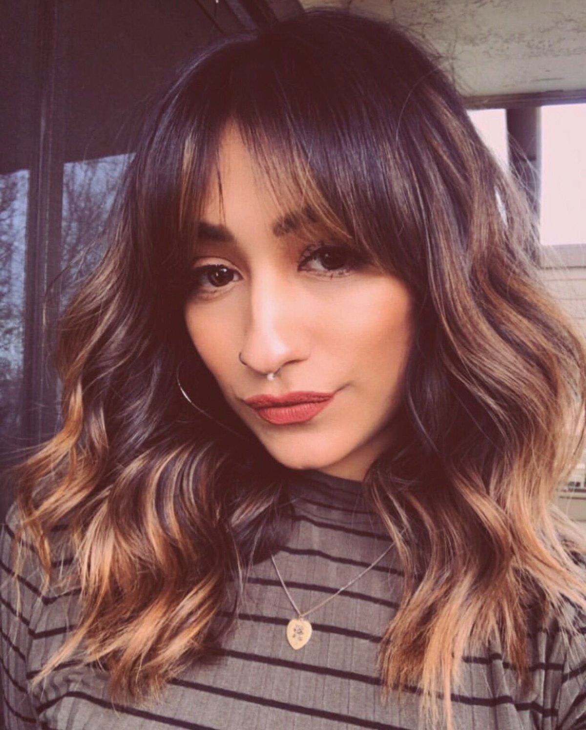 Carly Rae Jepsen с челкой