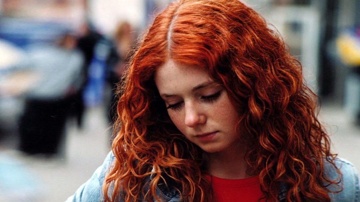 Лена Катина