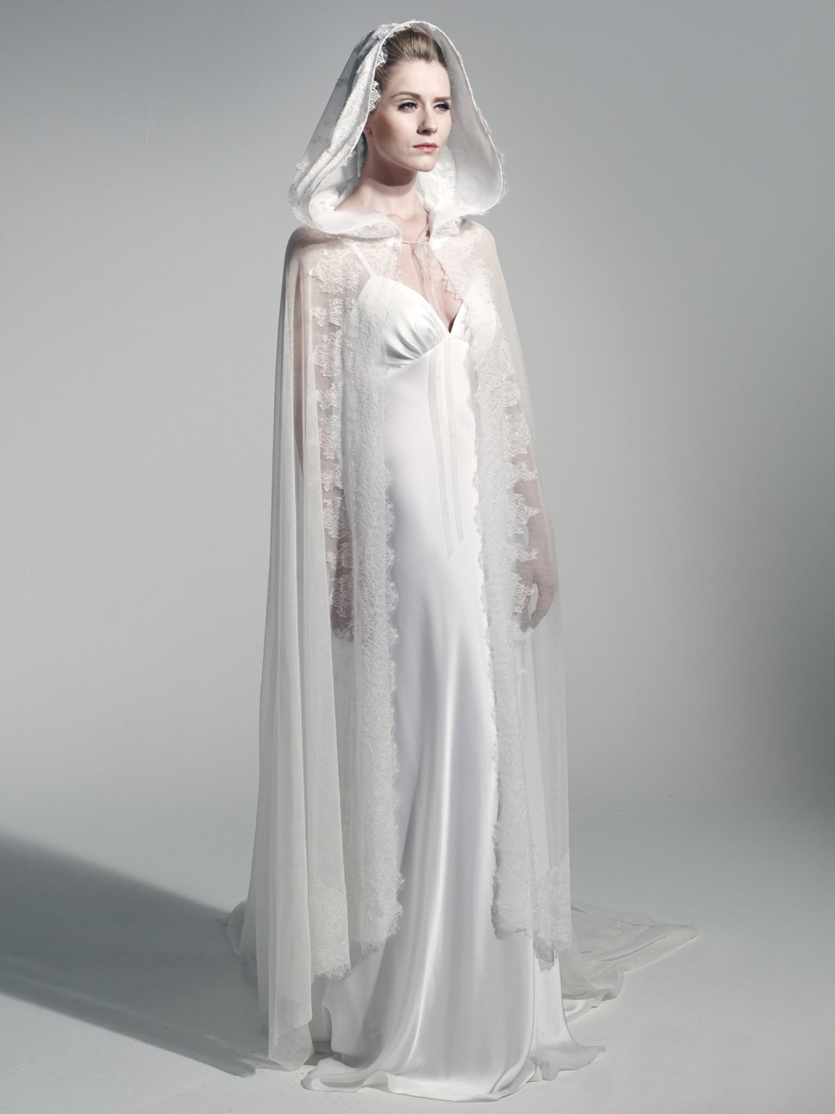 Венчальное платье Кейп