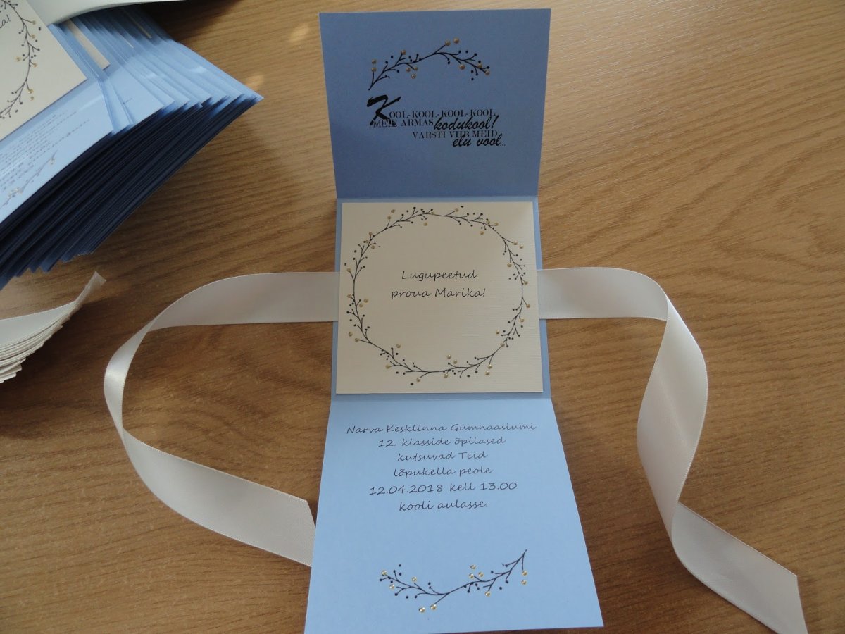 Оригинальные пригласительные на последний звонок