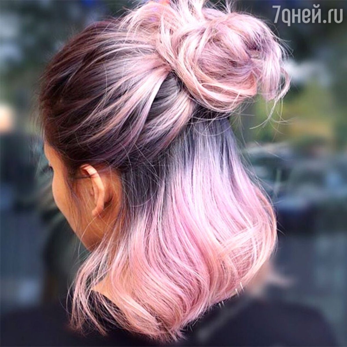 Скрытое окрашивание на короткие волосы розовое