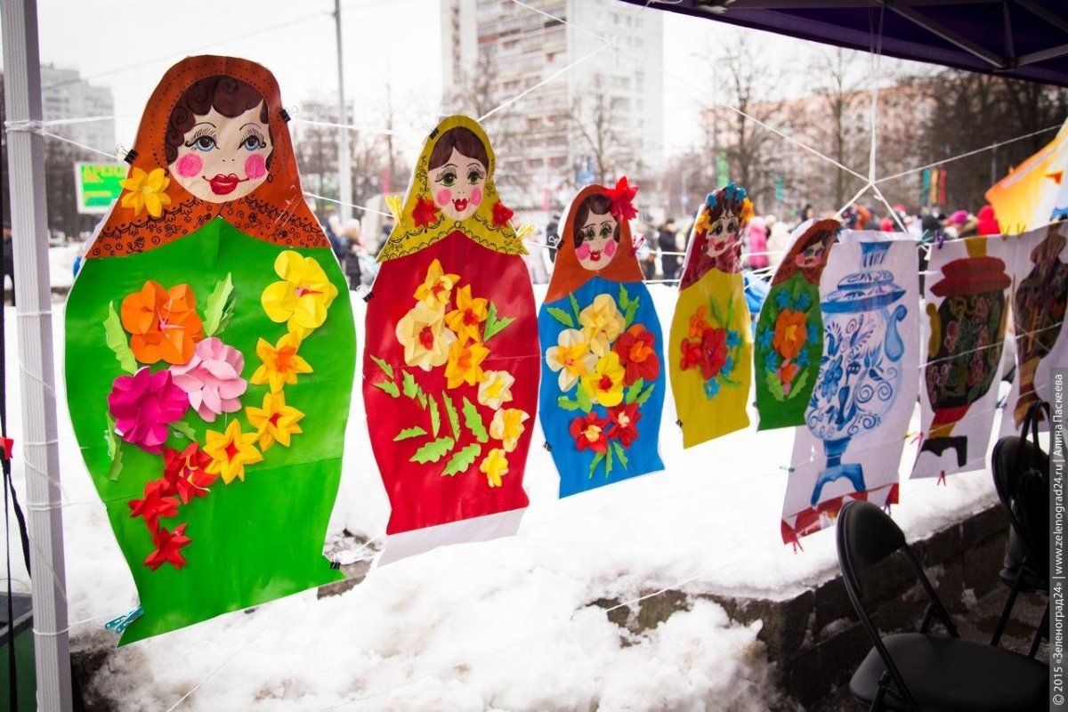 Украшение территории на Масленицу