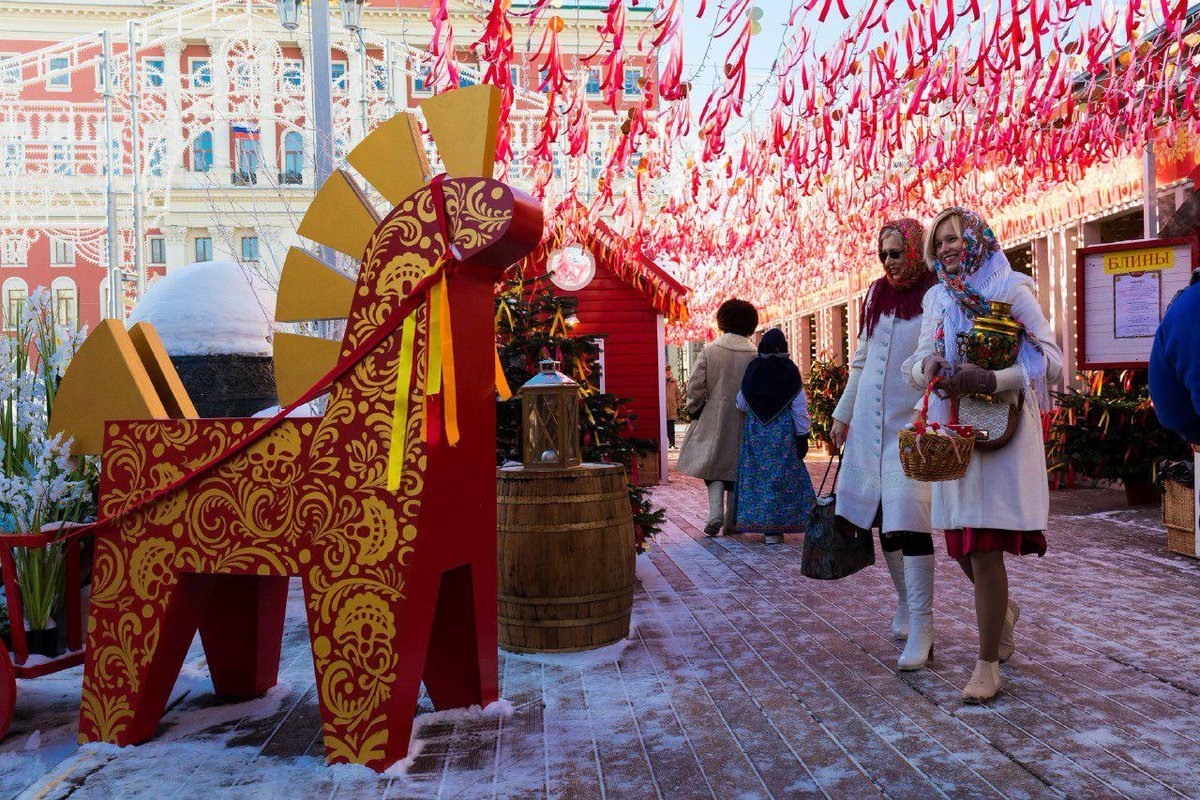 Декорации в русском народном стиле