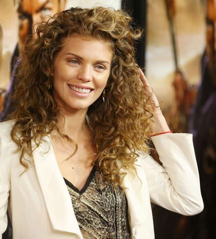 Волнистые волосы от природы