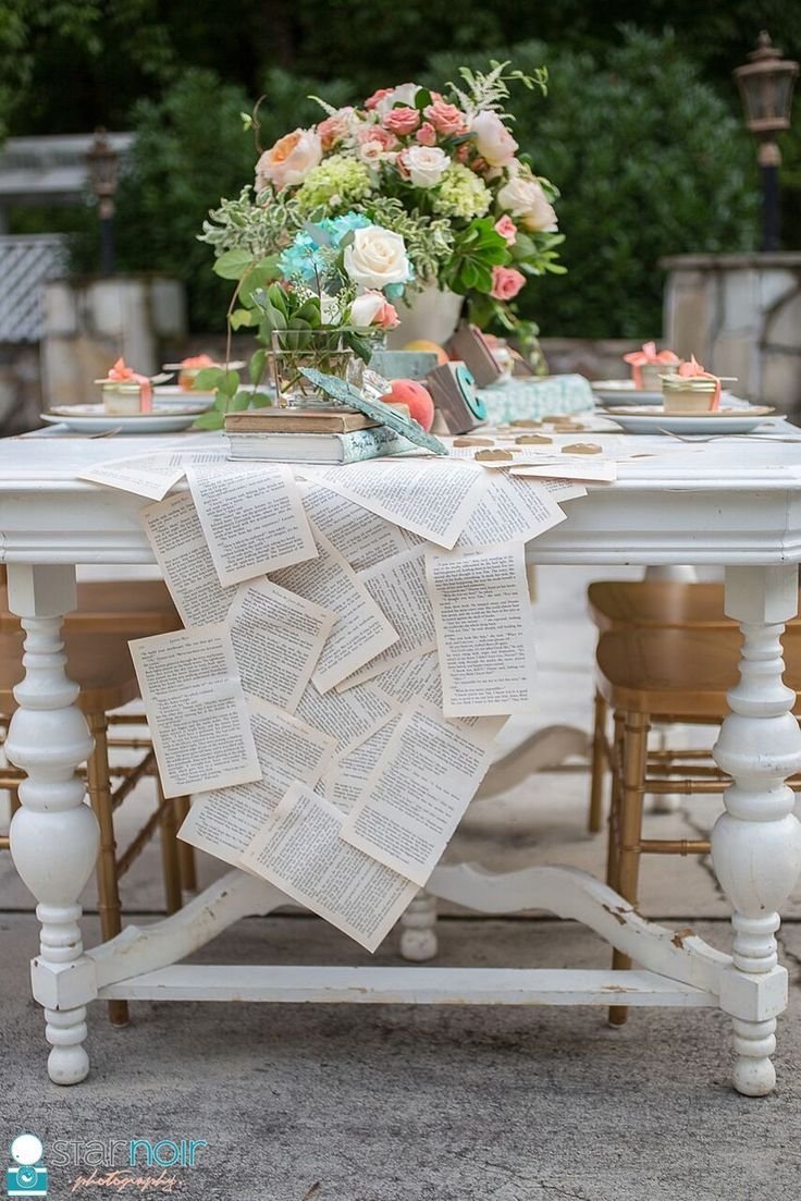 Свадьба в книжном стиле