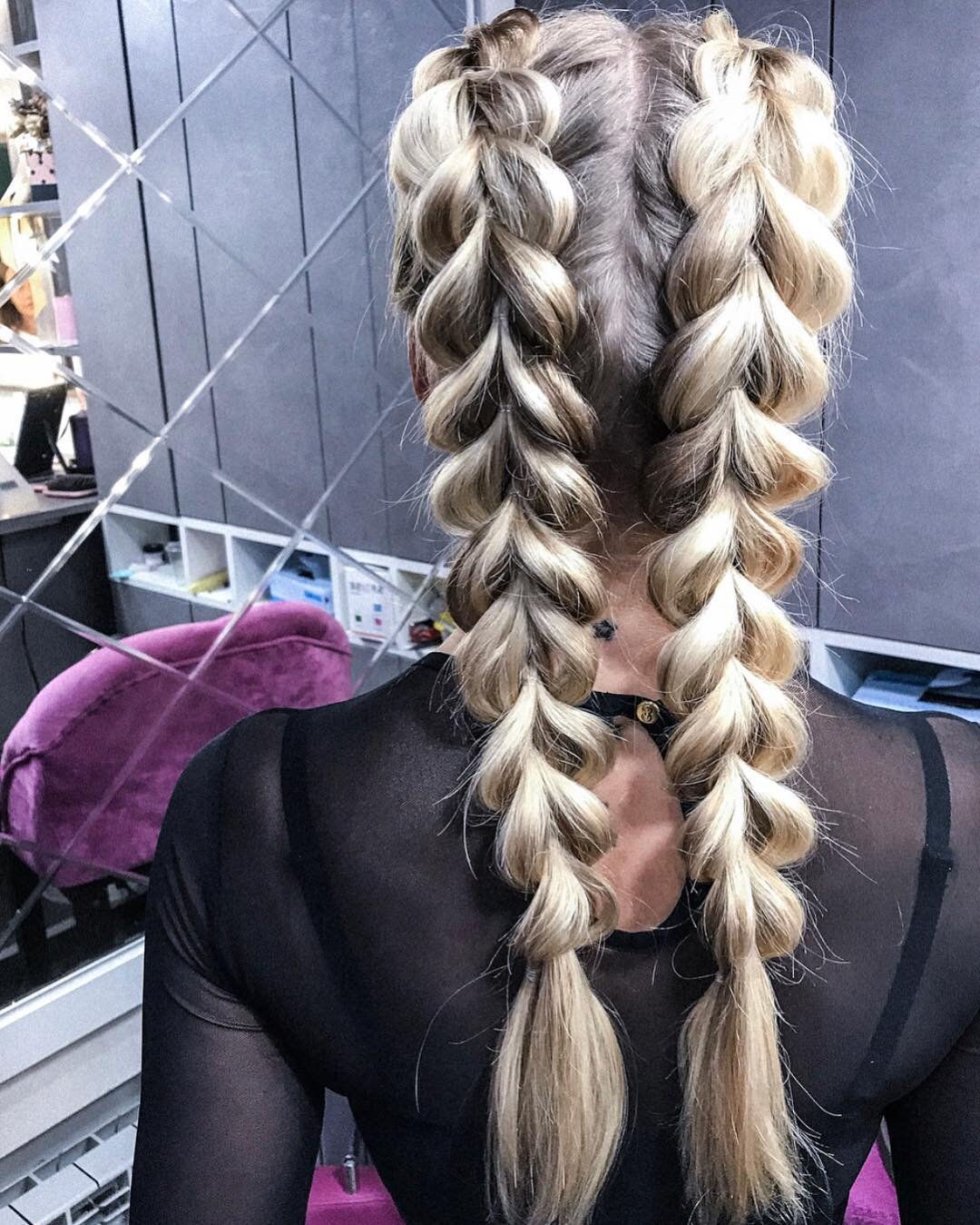 Две косички простые