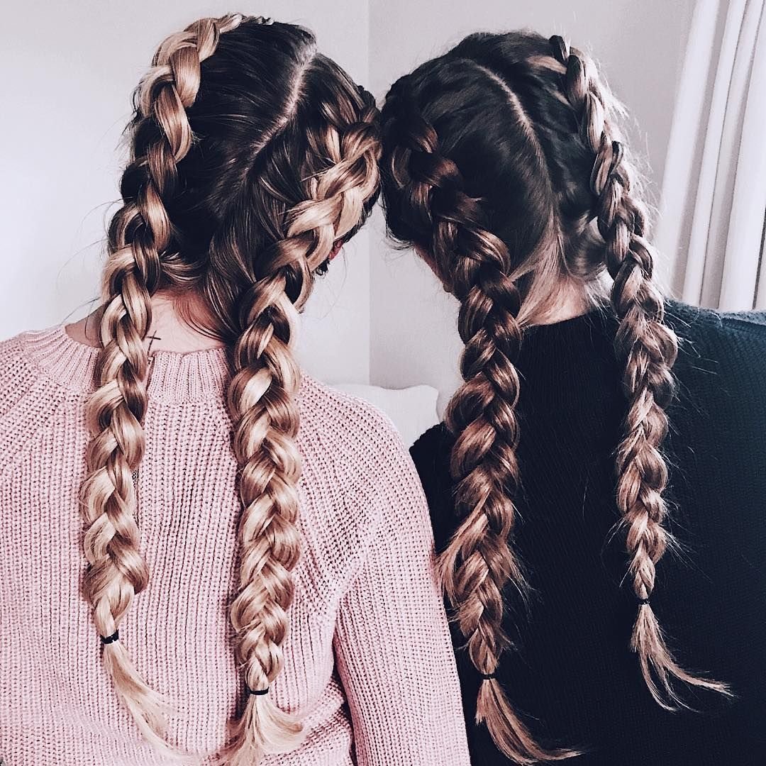 Двойная коса на волосах