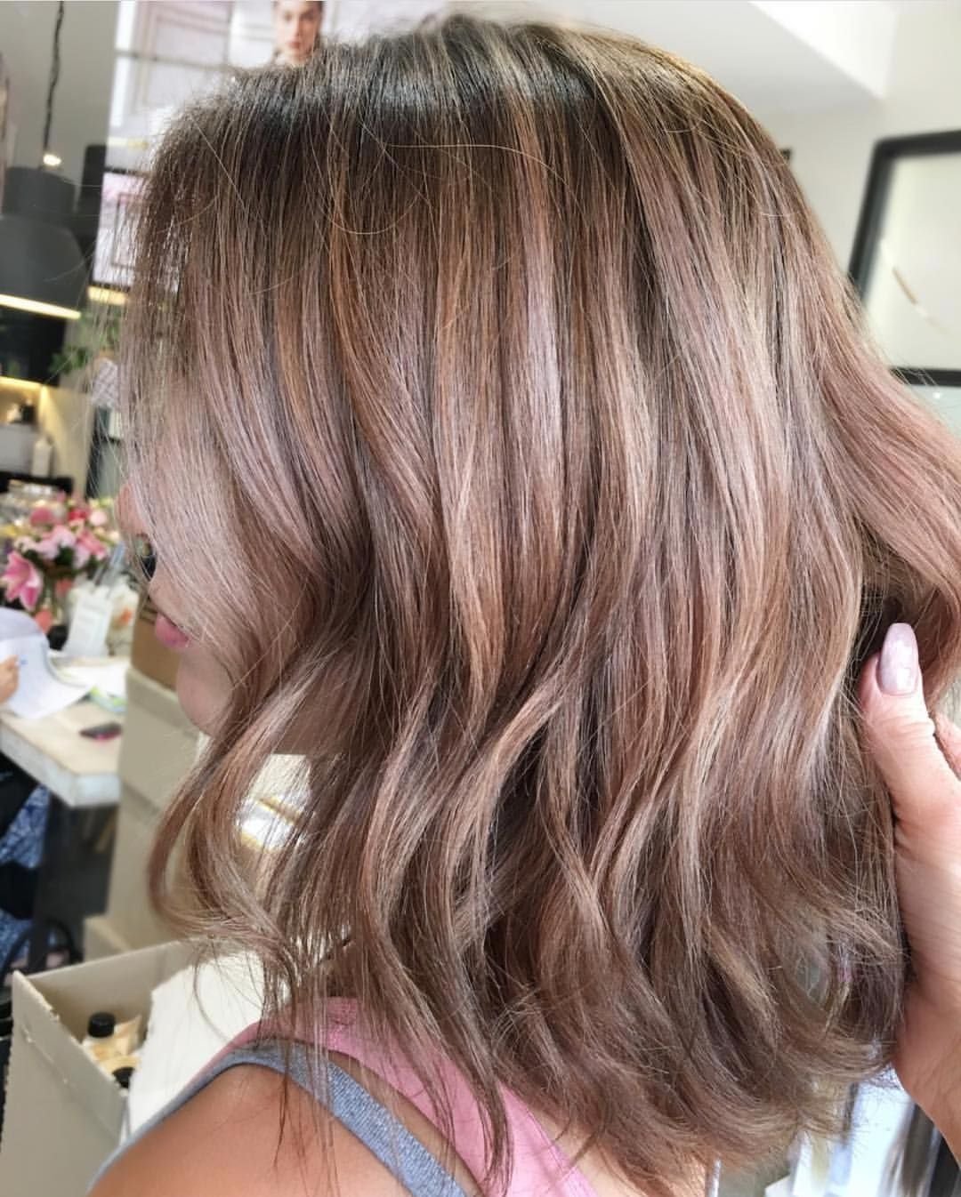 Окрашивание волос латте