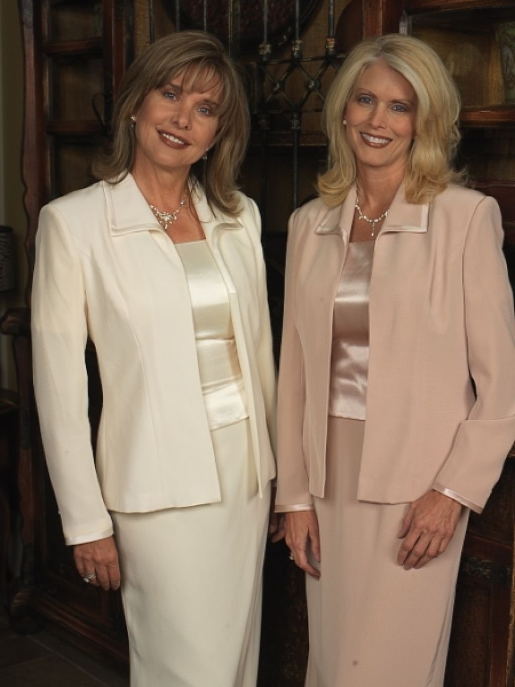 Платье на свадьбу для мамы