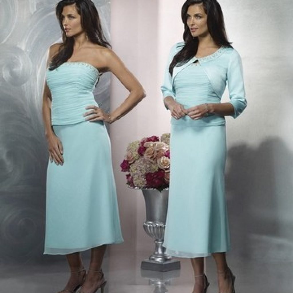 Вечернее платье для мамы невесты 2022 г