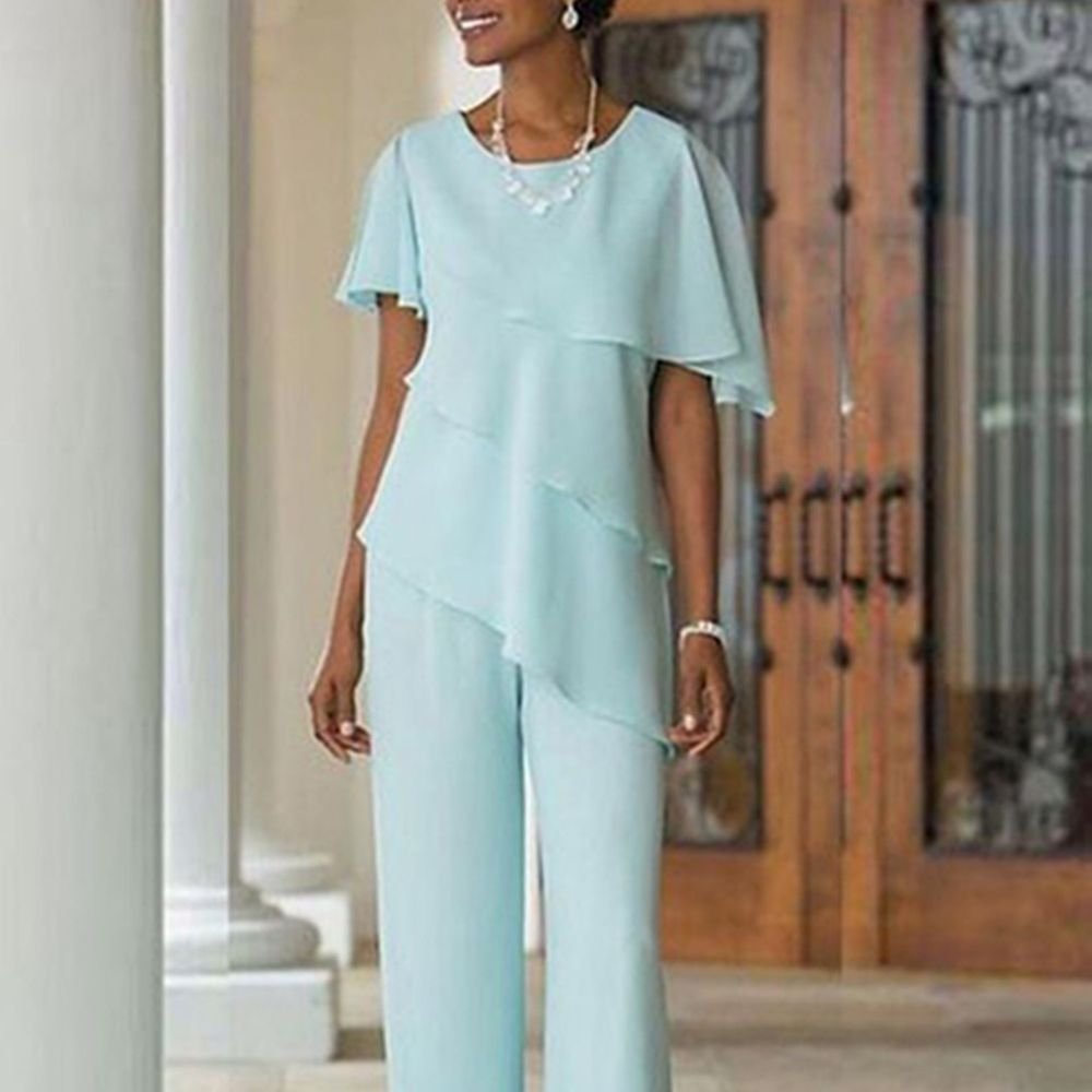 Вечерний брючный костюм