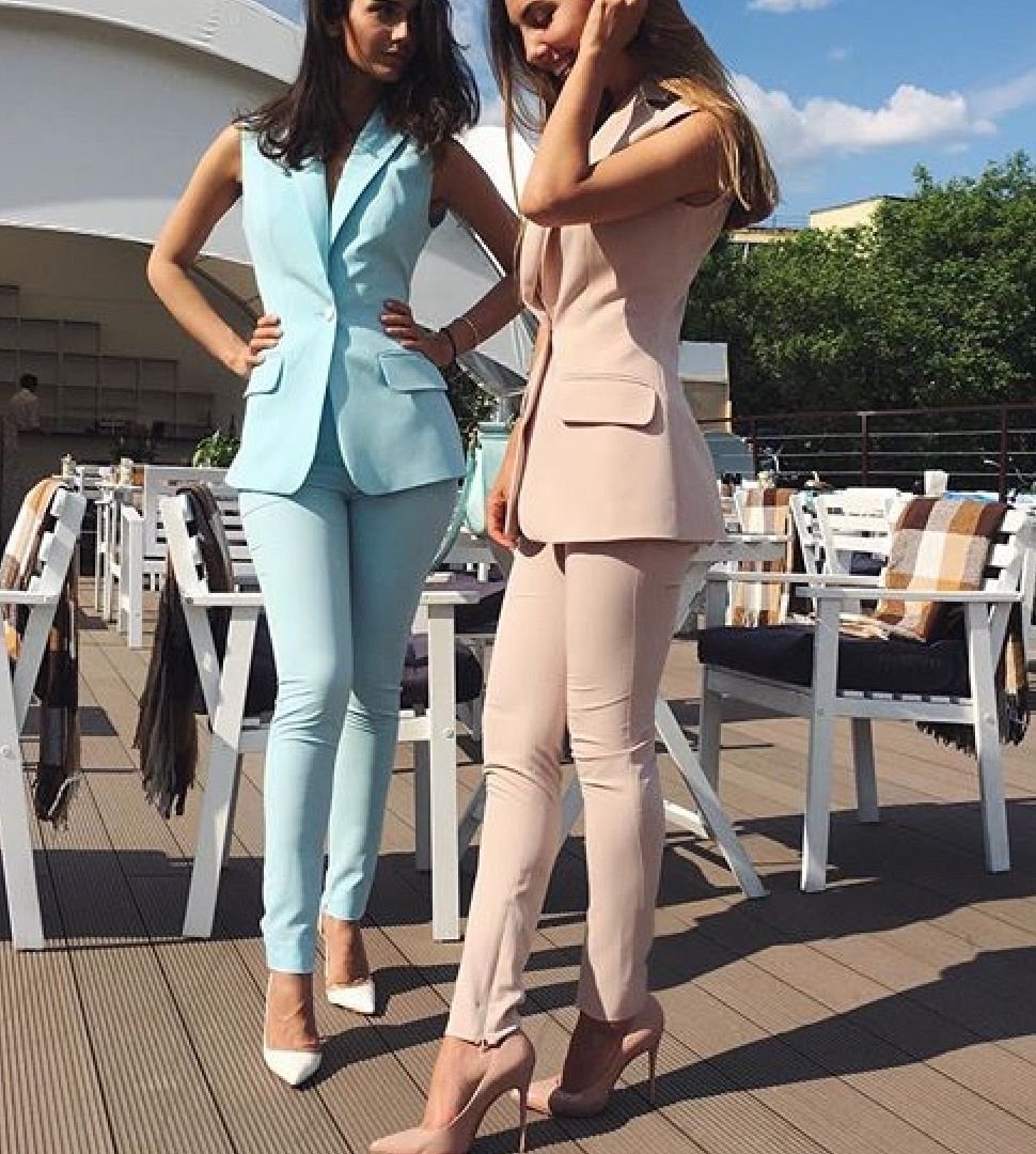 Брючный костюм женский на свадьбу