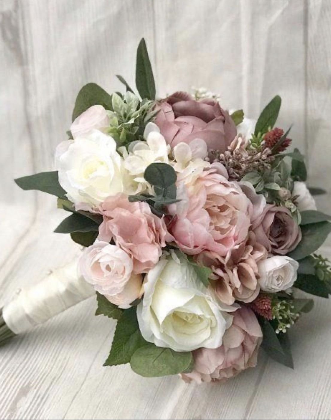 Пионы пудровые букет невесты