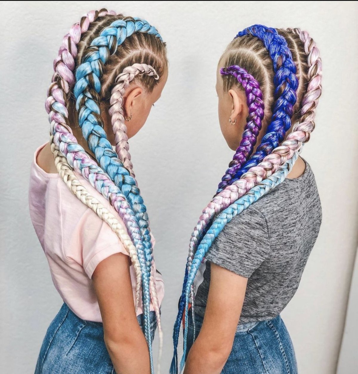 Яркие косы с канекалоном