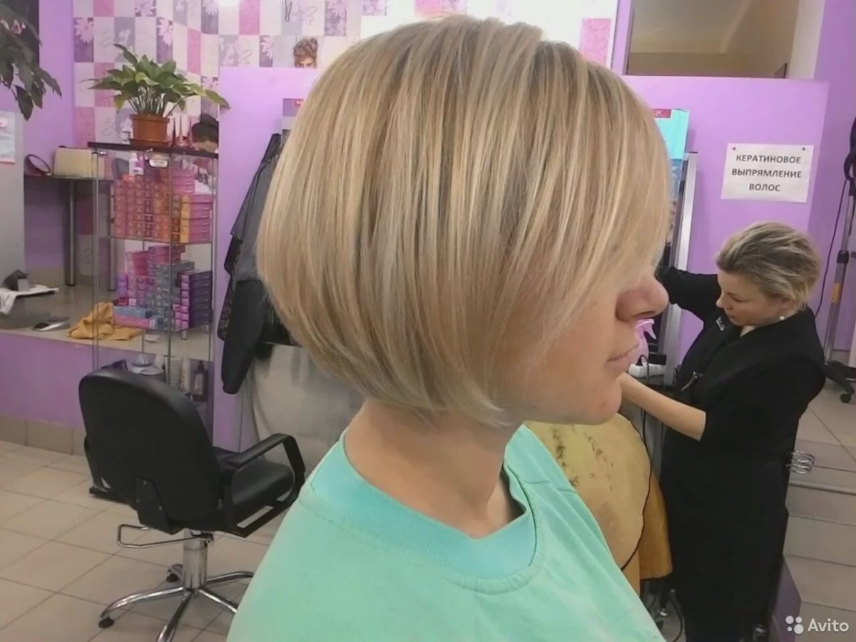 Женская стрижка в салоне