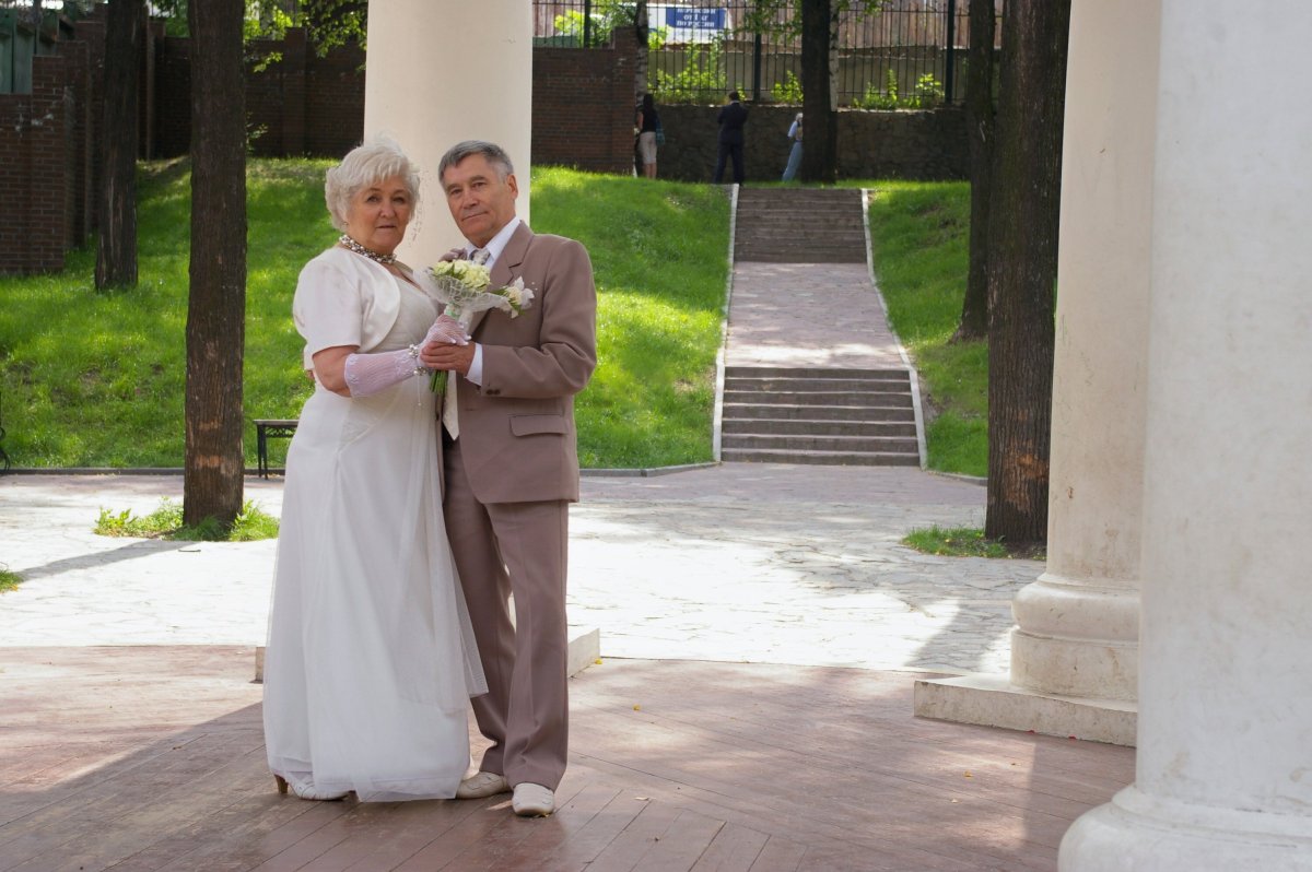 Платье для золотой свадьбы 50 лет