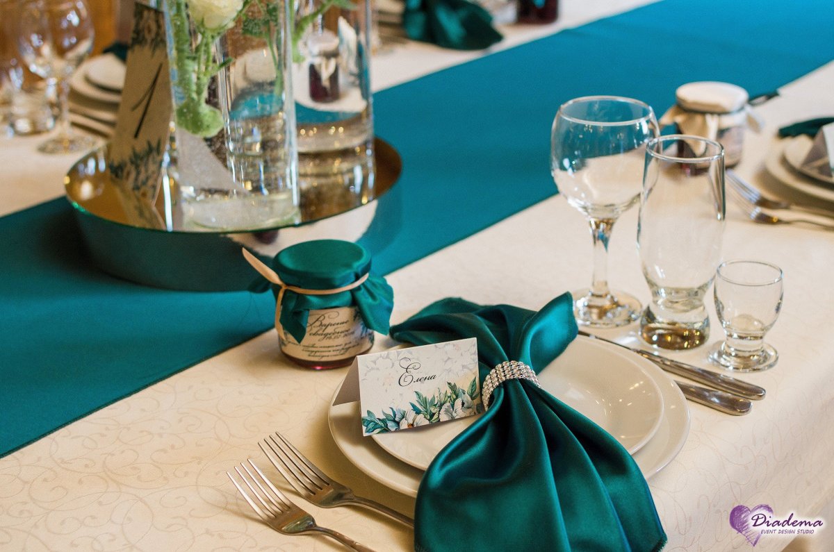 Свадьба в изумрудном цвете
