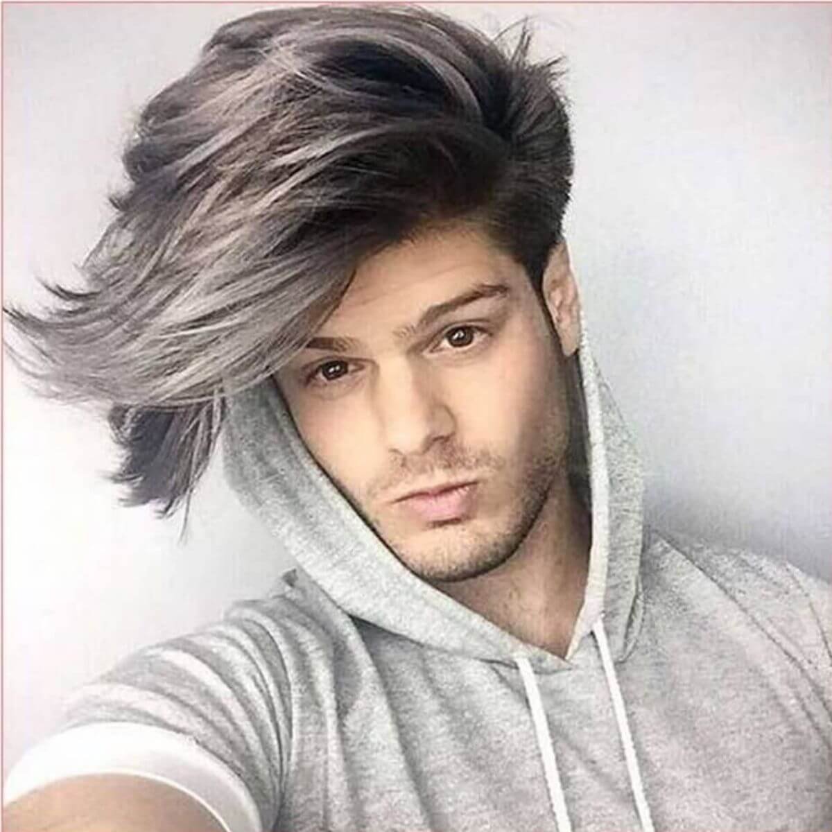 Темно русый цвет волос мужчины