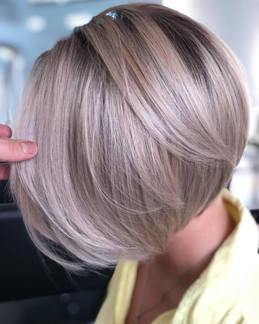 Мелирование балаяж пепельный каре