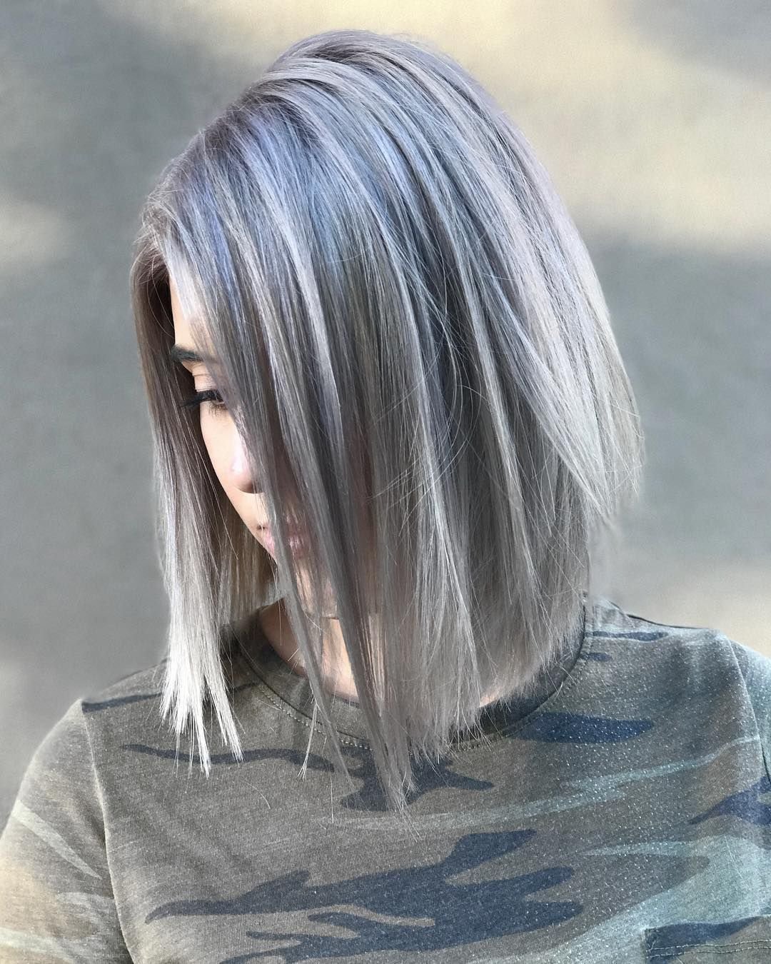 Пепельное градуированное каре