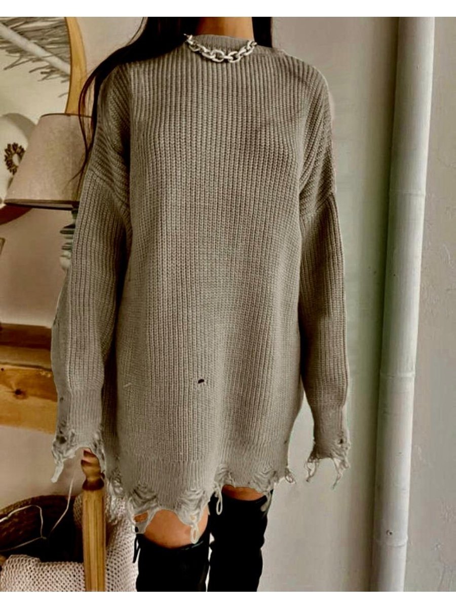 Драный свитер женский