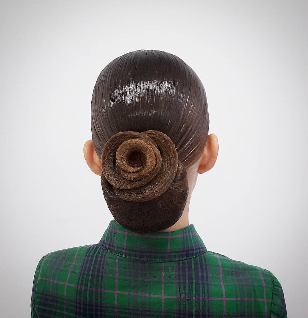 Пучок для бальных танцев